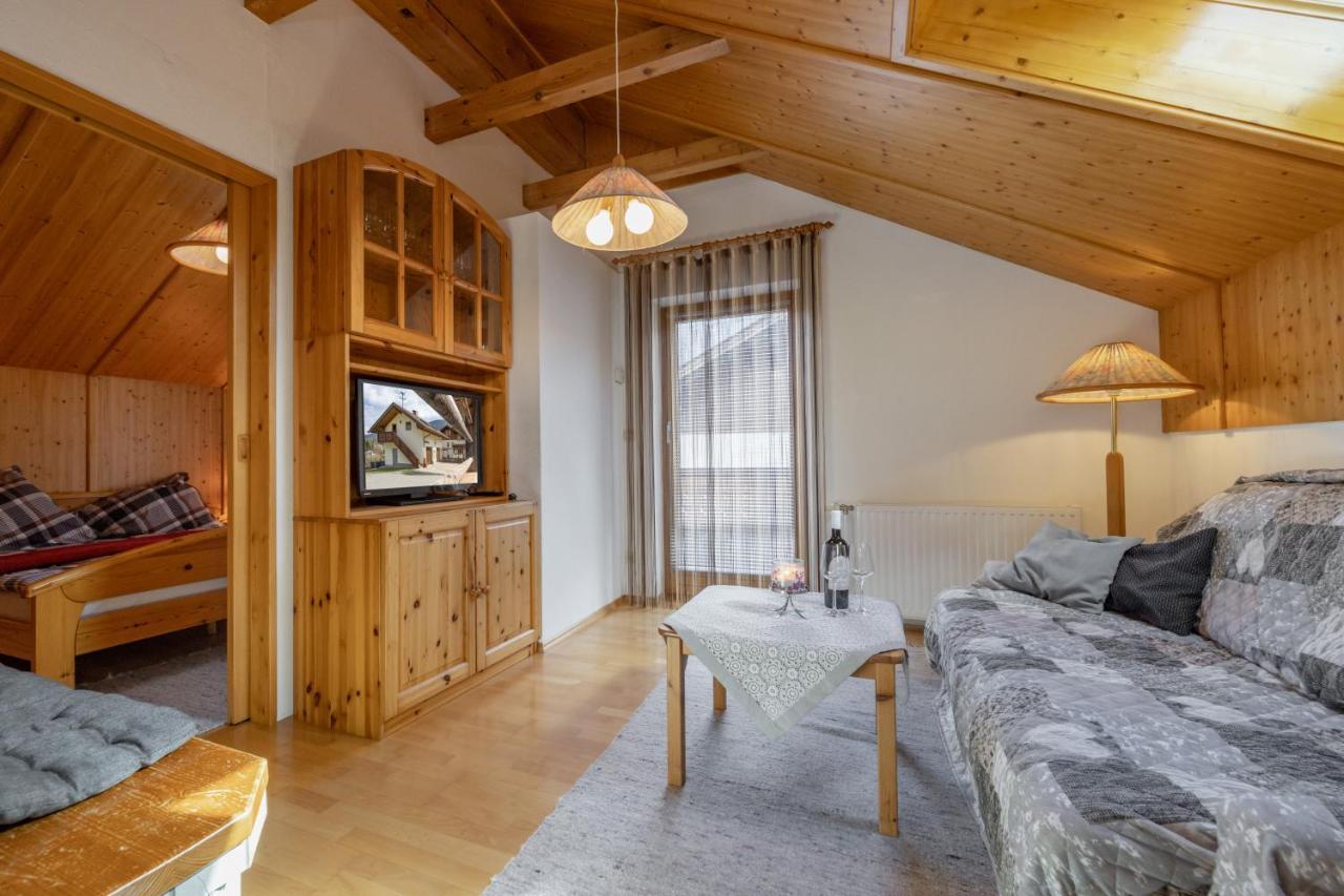 Ferienhaus Schmied Egg bei Hermagor Exteriér fotografie